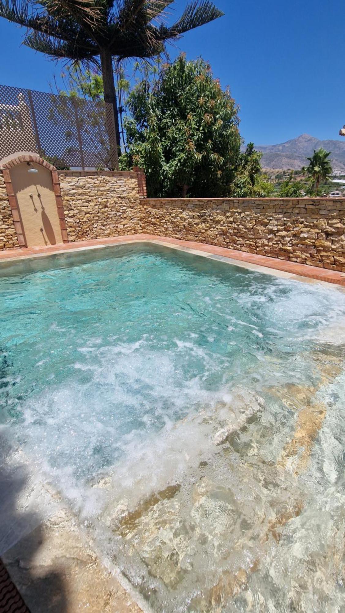 Villa Deluxe Nerja Silhouse Экстерьер фото